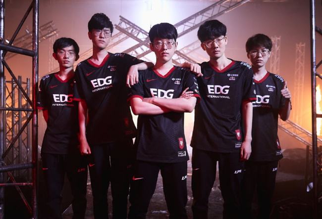 全能型中场 全能型中场